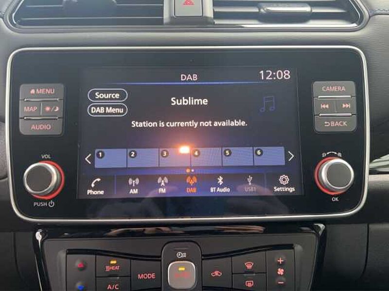 Nissan Leaf E+ - TEKNA - LEDER - LED - NAVI Soundsystem Bose 360 Kamera Scheinwerferreg. ACC