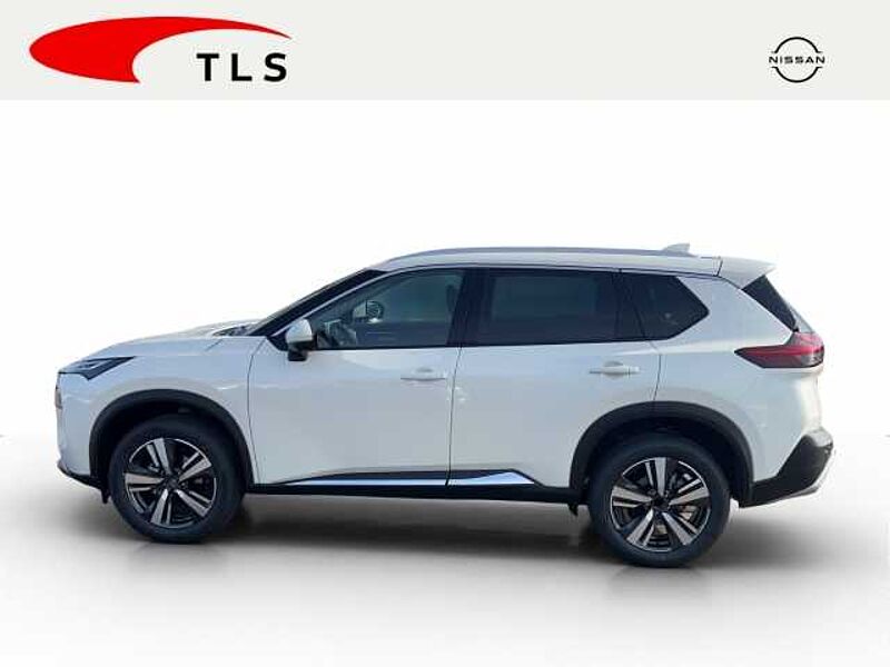 Nissan X-Trail Tekna 163 PS Automatik HUD Navi Memory Sitze 360 Kamera LED ACC El. Heckklappe