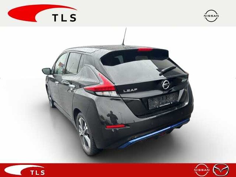 Nissan Leaf Tekna 40 kWh Navi Leder Soundsystem Bose 360 Kamera LED ACC Apple CarPlay Androi